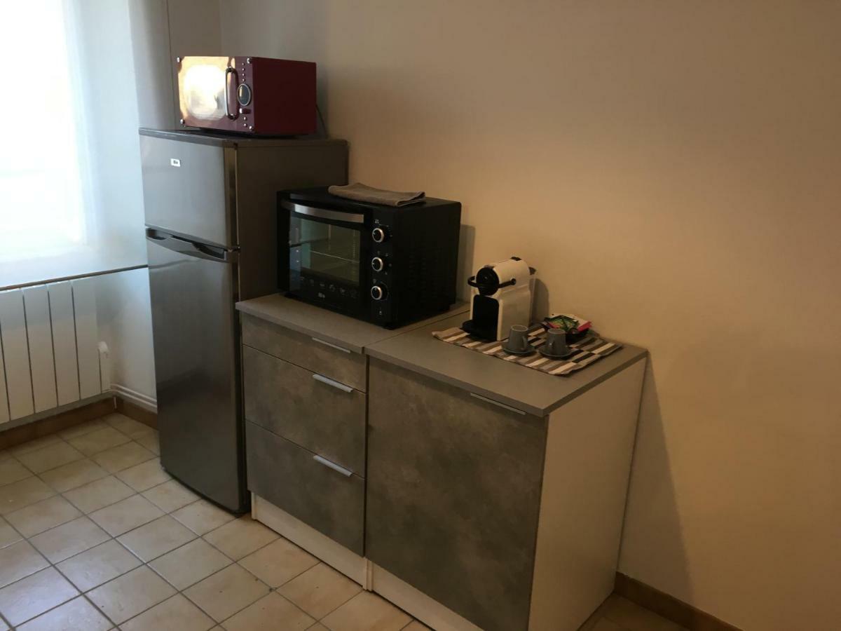 Charmant T2 Rdc Dans Residence Avec Parc Arbore Saint-Pierre-le-Moutier Екстер'єр фото