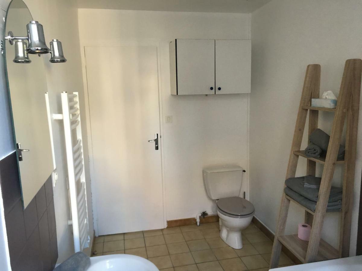 Charmant T2 Rdc Dans Residence Avec Parc Arbore Saint-Pierre-le-Moutier Екстер'єр фото
